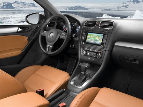 Volkswagen Golf VI 3 puertas interior