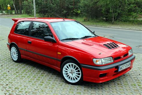 Nissan Sunny GTI-R N14