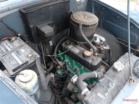 Morris Oxford Series II interior