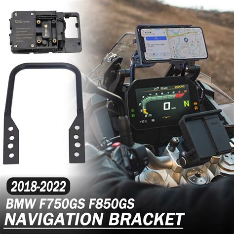 Soporte GPS montado en el parabrisas de una BMW F700GS