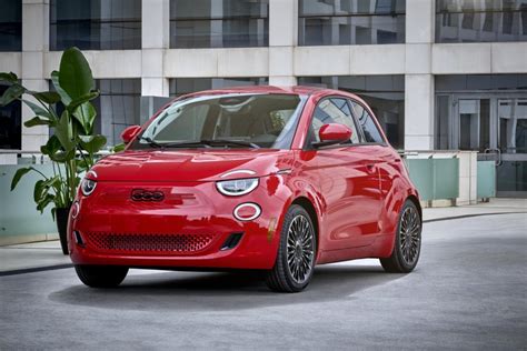 Fiat 500e frontal