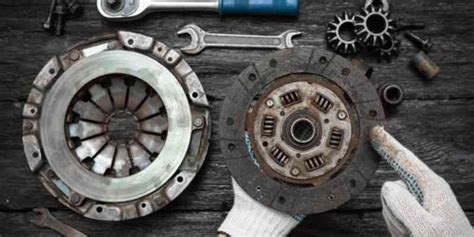 Gráfico comparativo de desgaste del embrague: ciudad vs. carretera