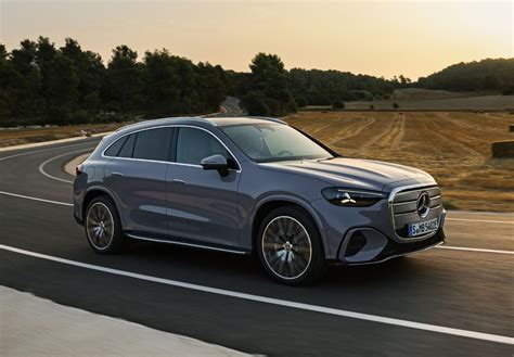 Mercedes GLC con portaesquís en el techo