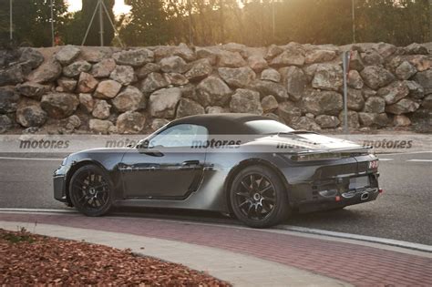 Prototipo de Porsche 718 Boxster eléctrico en pruebas
