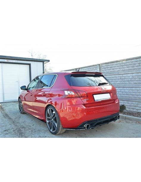 Peugeot 308 GTI con alerón trasero