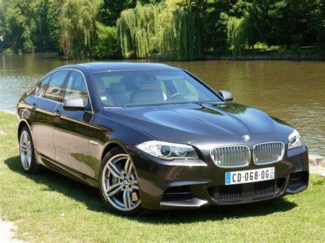 BMW Serie 5 F10 Paquete M exterior