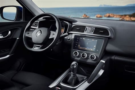 Interior Renault Kadjar con pantalla multimedia