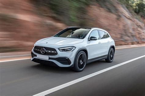 Mercedes-Benz GLA exterior