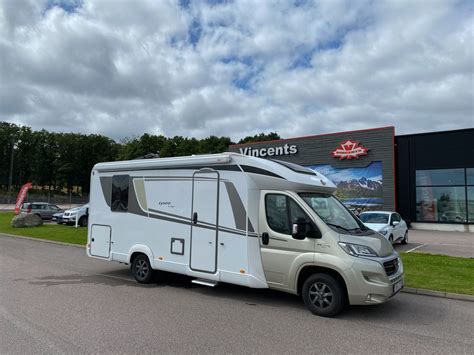 Autocaravana Bürstner Lyseo Time i 734 G vista exterior