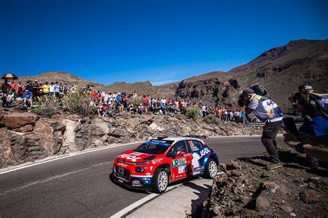 Imagen de un rally antiguo en Perú