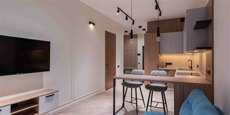 Interior de un apartamento moderno y acogedor en Cracovia