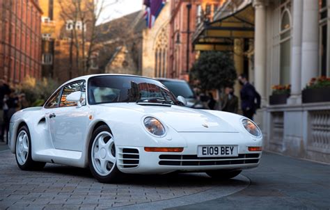 Porsche 959 volcado