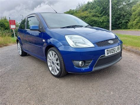 Ford Fiesta 2005 exterior