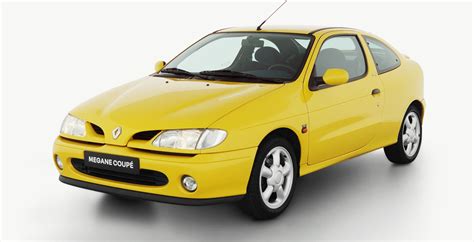 Renault Mégane Coupé maletero abierto