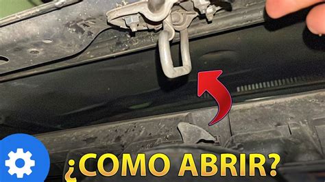 Ubicación del mando de apertura del capó en el Peugeot 307