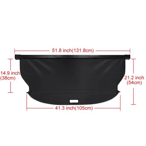 Maletero de coche con una funda protectora instalada, mostrando su cobertura