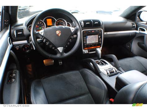 Interior del Porsche Cayenne GTS Diésel 2009