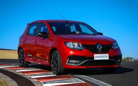 Renault Sandero RS exterior