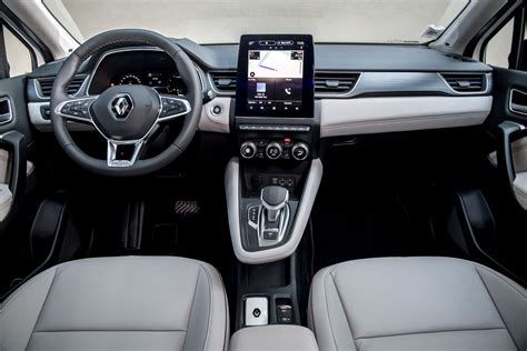 Renault Captur interior