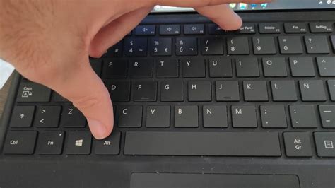 Captura de pantalla de una aplicación móvil de gestión de coche con puntos de fidelidad