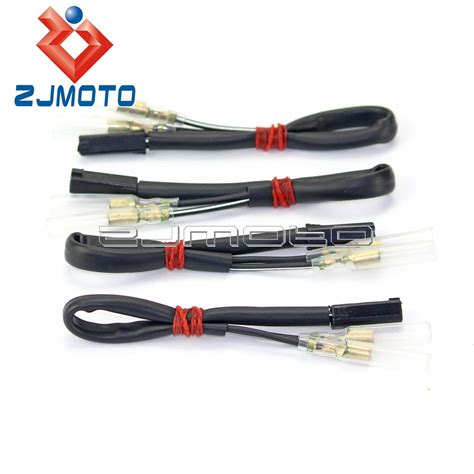 Cableado de motocicleta con conectores