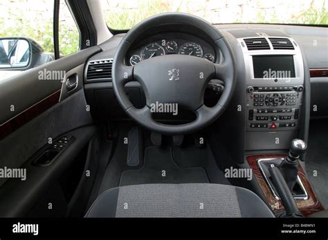 Interior de un Peugeot 407