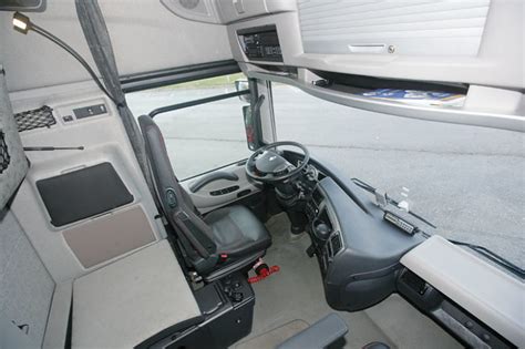 Interior de cabina de un Renault Magnum