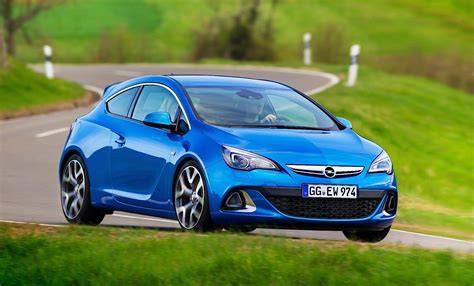 Opel Astra OPC frontal