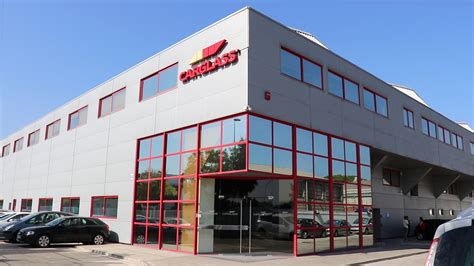 fachada de un taller carglass