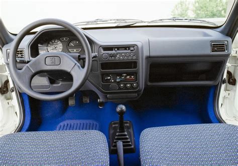 Interior Peugeot 106