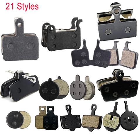 Pastillas de freno Shimano en una bicicleta de montaña