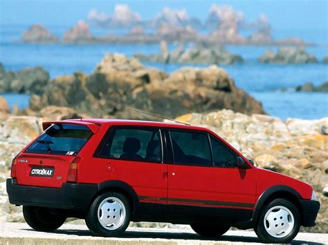 Citroën AX GTI rojo